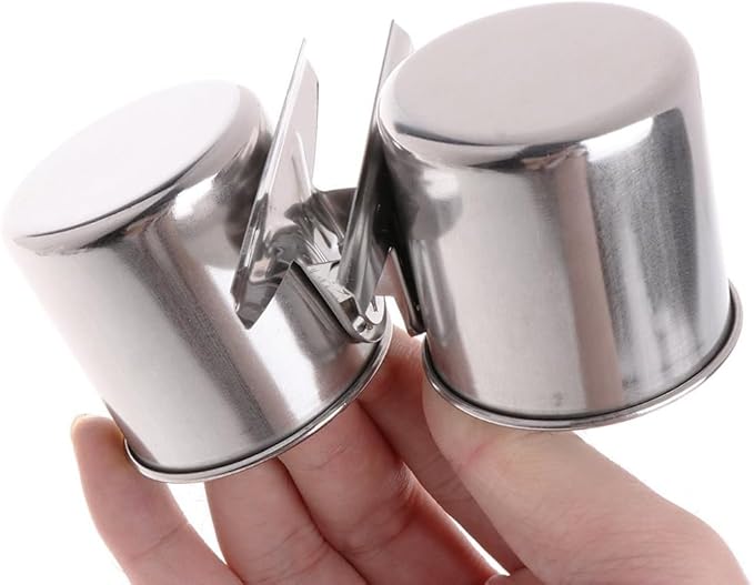 Parrot Feeding Cups Hanging Pet Animal Stainless Steel Birdcage Bowls for Cage Parakeet Bird Cage Accessories Suitable Small and Medium Bird Pet Supplies
