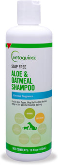 Vetoquinol Aloe & Oatmeal Shampoo - Gentle & Moisturizing Formula for Dogs & Cats - Pet Shampoo for Deep Cleansing - Paraben-Free Coat Care for All Skin Types - 16oz