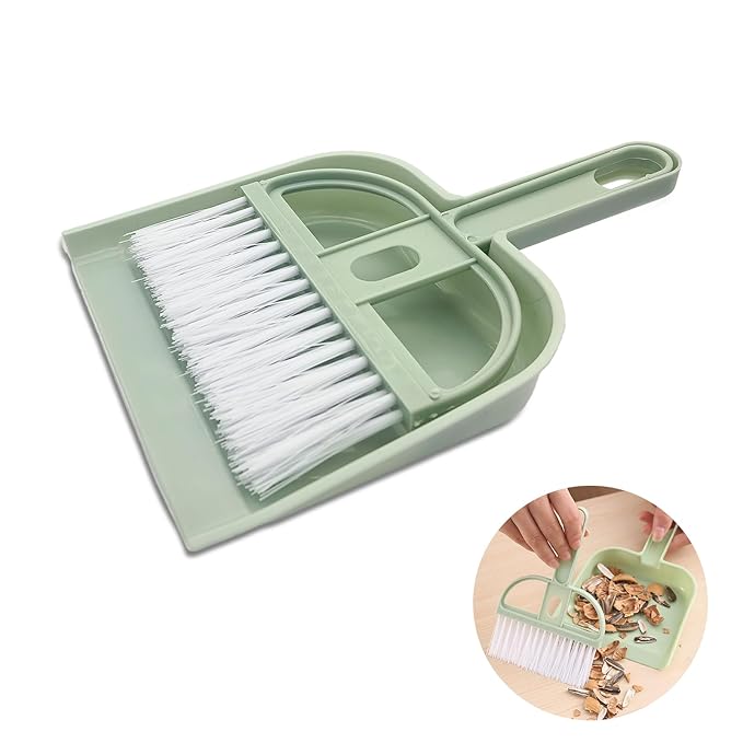 Mini Dustpan and Brush Set, Portable Exquisite Pet Waste Cleaning Kit, Hamster Sand Scooper Cage Cleaning Tool for Small Pets Guinea Pigs Hedgehogs Hamsters Chinchillas Rabbits (Green)