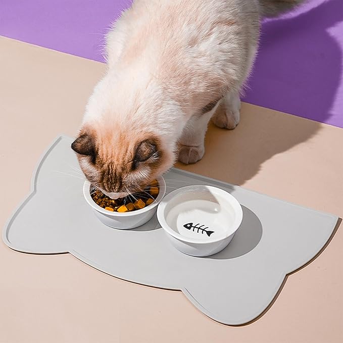 Cat Food Mat, Silicone Non Slip Dog Bowl Mat Waterproof Cat Feeding Mat Stop Food Spills and Water Messes Out to Floor Pet Food Mat (Light Gray, 17" x 10")