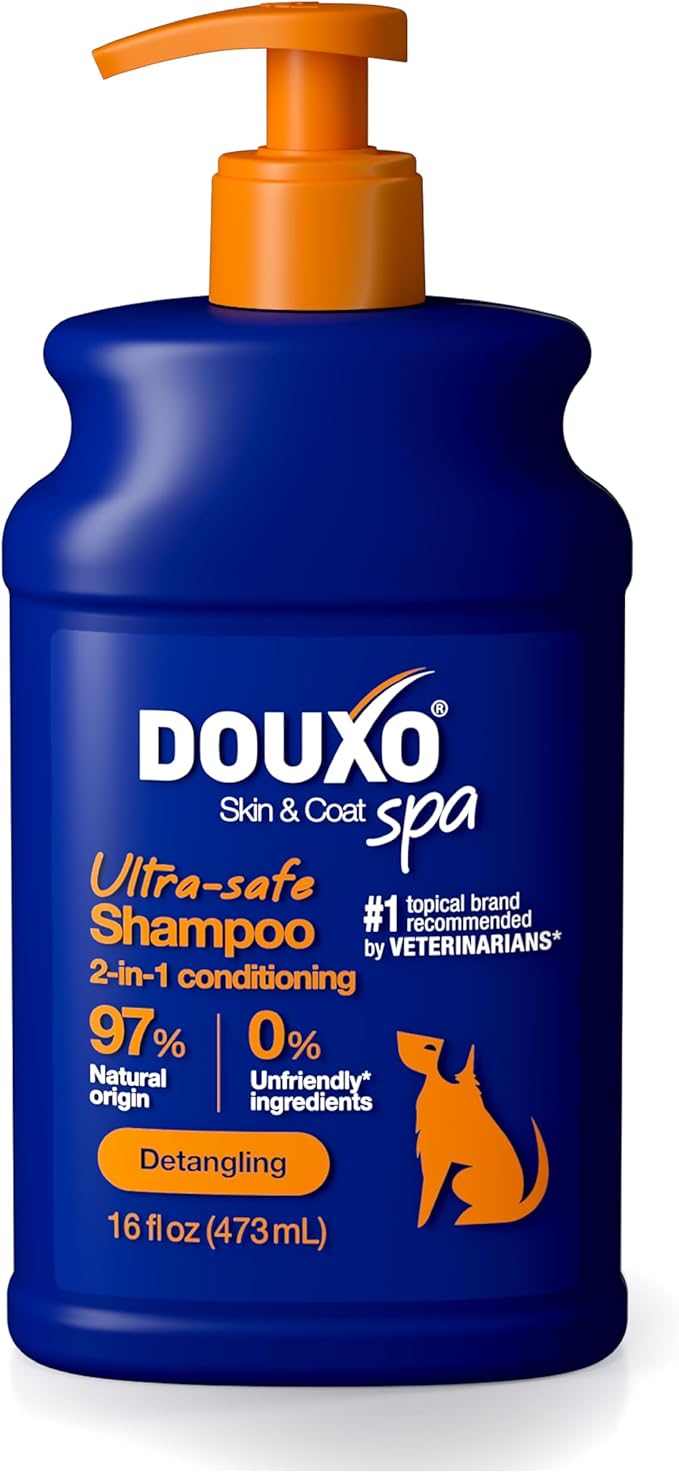 DOUXO® Skin & Coat SPA - Ultra-Safe 2 in 1 Conditioning Dog Shampoo, 16 fl oz, Cleans and Deeply Hydrates The Skin, Leaves The Coat Soft, Silky and Detangled