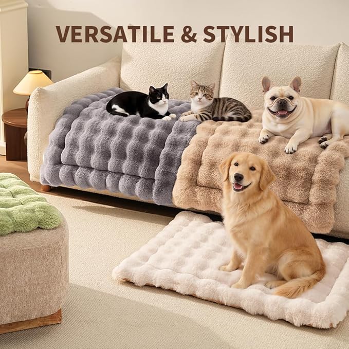 Self-Warming Cat Bed, Plush Faux Fur Pet Bed Mat with Anti-Slip Bottom, Ultra Soft Heated Bed for Cats & Medium Dogs, Cozy Fluffy Pad for Couch & Crate, Machine Washable, 27x20 Inch Coffee