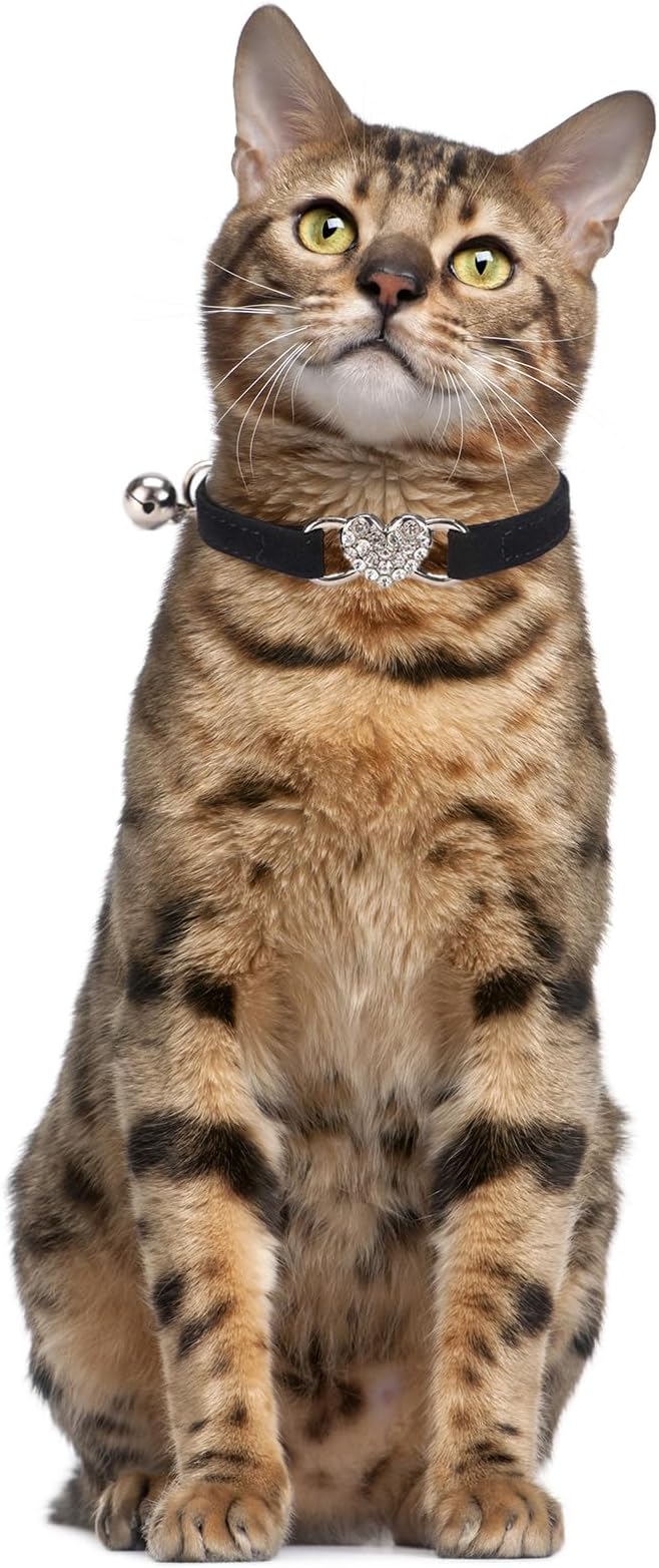 Black Cat Collar With Bell, Bling Kitten Collar Rhinestone Heart Soft Velvet Female Puppy Collars With Bells For XXS XS Tiny Litte Dogs Pet Girls