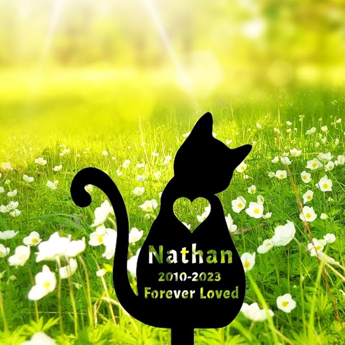 Custom Pet Cat Memorial Grave Marker Metal Garden Stake, Personalized Cat Memorial Stake Sympathy Cat Grave Marker with Heart, Customized Cat Engraved Sign Burial Stake Cat Loss Gift
