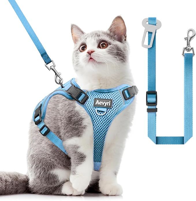 Cat Harness and Leash for Walking, The Upgrade Can be Adjusted in Four Directions and Breathable Cat Harness for Anti Escape that can be Fitted and Positioned, Reflective Strips Harness, Blue, S