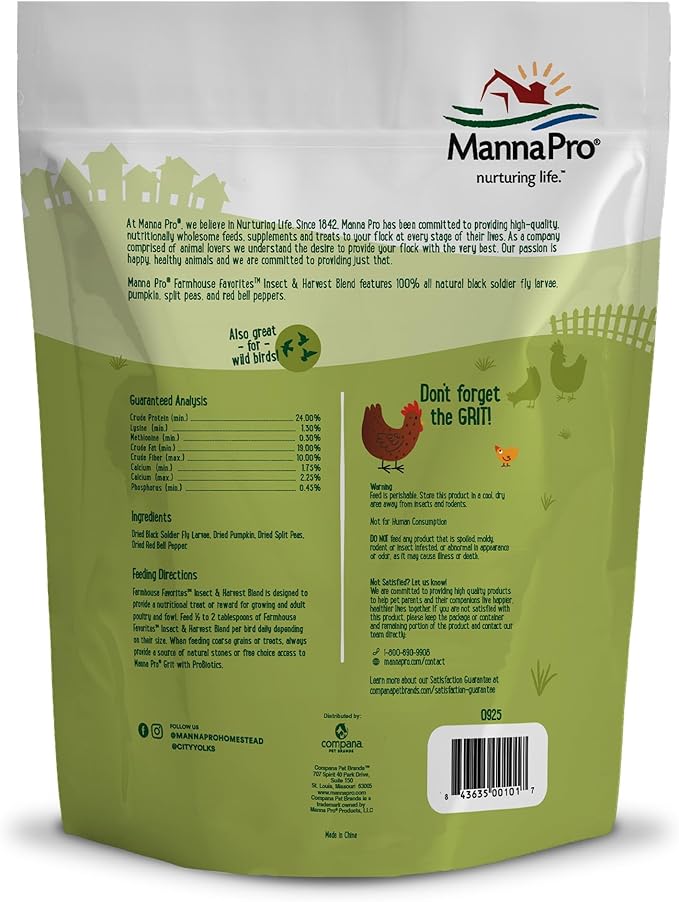 Manna Pro Farmhouse Favorites Insect & Harvest Blend with Black Soldier Fly Larvae, 100% Natural Protein & Veggie Treat for Chickens, Ducks, Turkeys & Wild Birds, 24% Protein Poultry Snack, 2lb