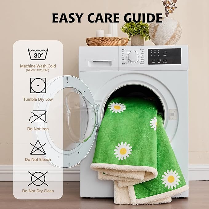 Qeils Pet Blankets for Cats - Waterproof Cat Blanket Washable - Sherpa Fleece Puppy Blanket, Soft Plush Reversible Throw Protector for Bed Couch Car Sofa, 50"X60", Daisy Flower