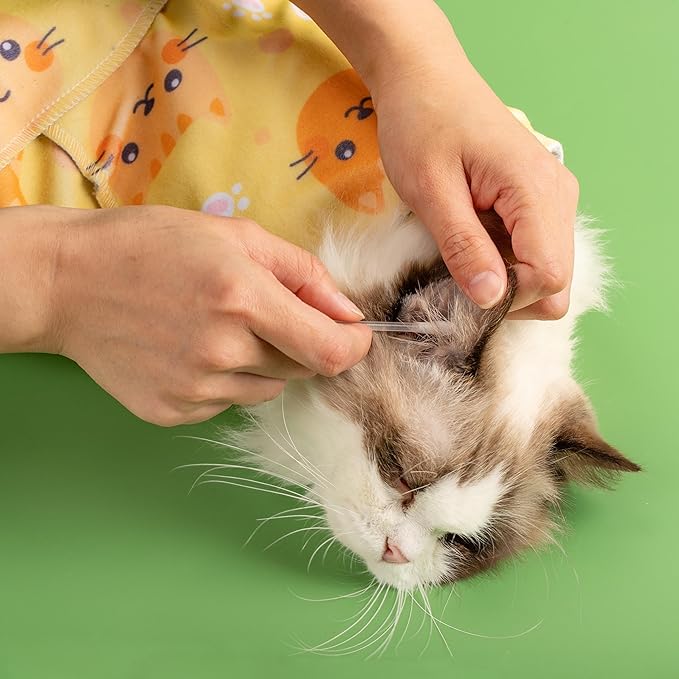 27.5 Inch Cat Grooming wrap Velcro Fabric for Cats Cat wrap for Cutting Nails Pet Grooming Adhesive Restraint Cloth for Calming Anti-Runaway Scratch Bitten Multifunctional Supplies