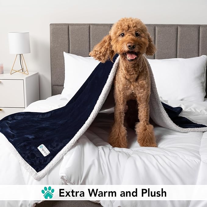 PetAmi Dog Blanket for Medium Large Dogs, Pet Bed Blanket Cat Puppy Kitten, Fleece Furniture Couch Cover Protector Sofa Car, Soft Sherpa Dog Throw Plush Reversible Washable, 40x60 Blue