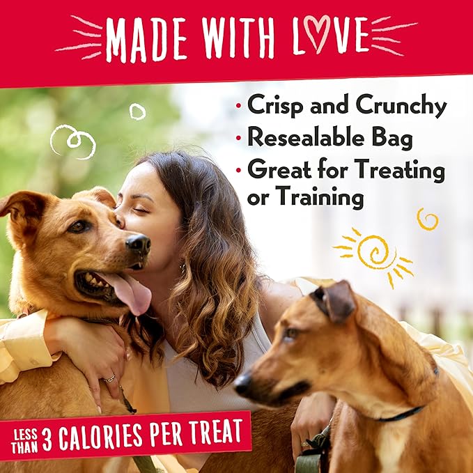 Charlee Bear Crunch Grain Free Dog Treats, Bacon and Blueberry, 8 Ounce Resealable Bag, Low Calorie Training Treats for Dogs, Limited Ingredient, Healthy, Crunchy Dog Snacks, Made in USA