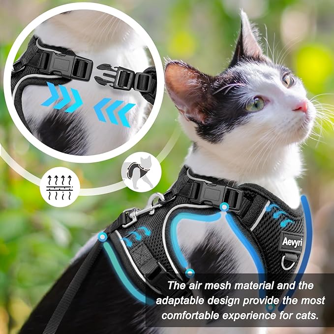Cat Harness, Cat Harness and Leash for Walking, Adjusted in Four Directions and Breathable Cat Harness for Anti Escape that can be Fitted and Positioned, Reflective Strips Harness, Black, S