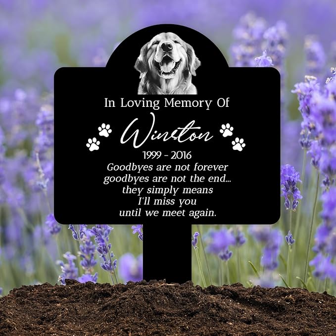 Dog Potrait Memorial Grave Markers Outdoor, Personalized Dog Waterproof Tombstones for Graves Outdoor, Sympathetic Metal Grave Marker Dog with Name, Date and Picture for Loss of Dog