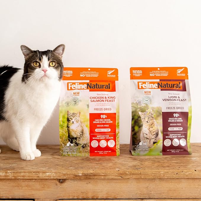 Feline Natural Freeze Dried Cat Food - Grain-Free and High Protein Cat Food from New Zealand, Complete Meal or Topper for Kittens, Adults, and Senior Cats, Chicken and King Salmon, 320g