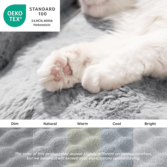 LE SURE Cute Cat Couch for Pets - Fluffy Original Bear Design Cat Beds for Indoor Cats, Fuzzy Cats Sofa with Removable Washable Cover, Supportive Pet Chair, 24inch, Pastel Grey