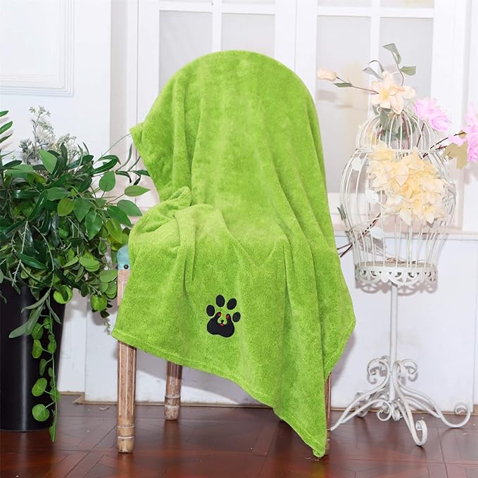 Extra Large Dog Towel Super Absorbent Soft Microfiber Pet Bath Grooming Towels for Drying Dogs and Other Pets (XL-55" * 36", Green)