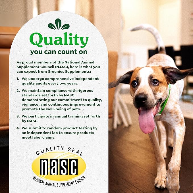 Greenies Dog Supplements 8-in-1 Multi-Benefit Dog Vitamins and Supplements Chicken Flavor, 7.76 oz. Pouch, 40 Count